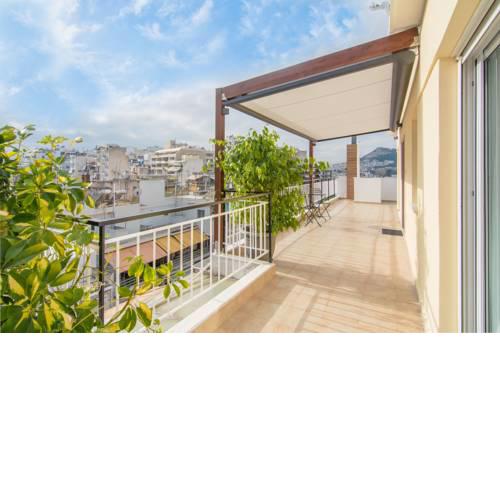 Urban Penthouse w/ 360 view of Athens