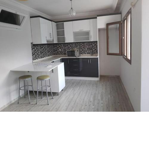 Urla Sanat Sokağı yakınında 1+1