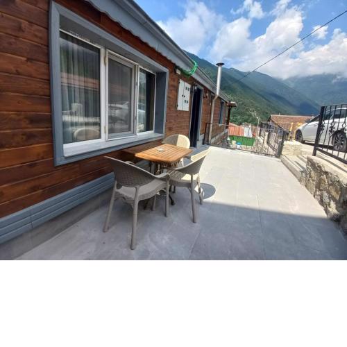 Uzungöl Köy Evi Odası