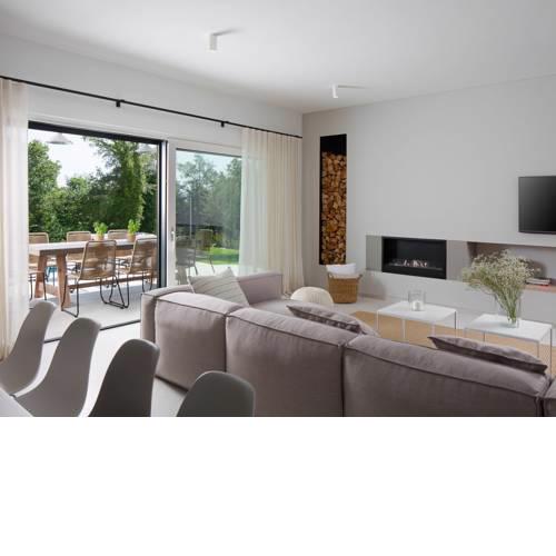 Vabriga Villa Sleeps 6 with Pool and Air Con