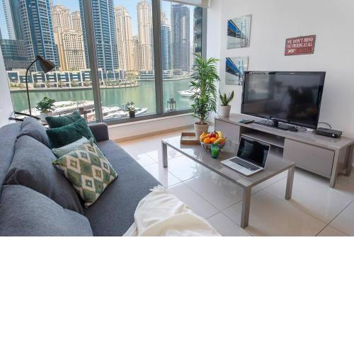 Vacay Lettings - Silverene - Next to Marina Mall with Amazing Marina View
