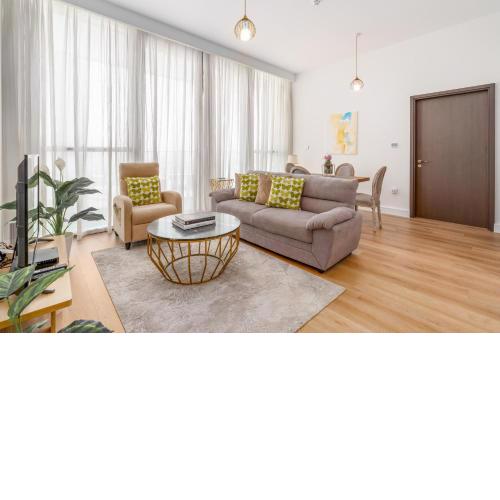 Vacay Lettings Furnished home at Down town Views -Walk to Dubai Mall