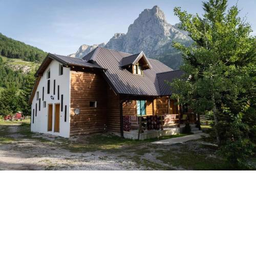 Valbona Delight