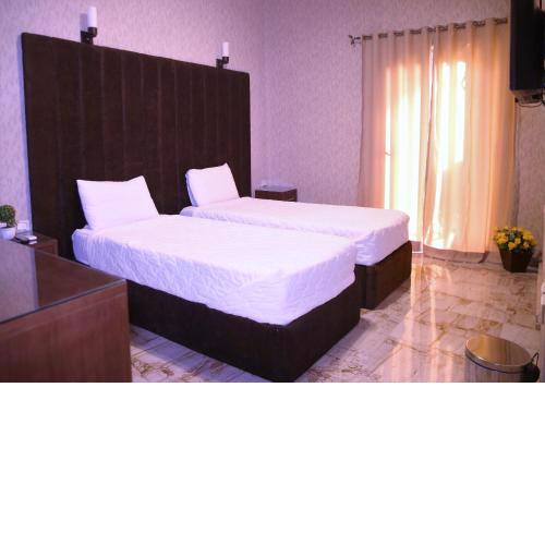 Valencia Hotel, Downtown Cairo
