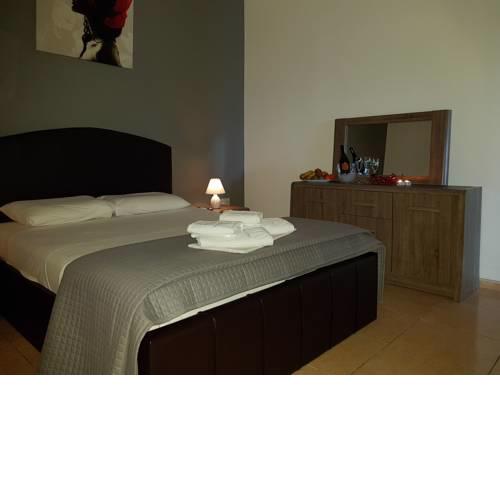 Valentina Apartments