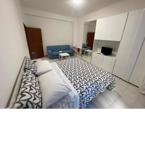Valentina House