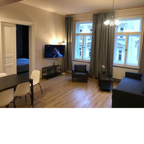 Valentine's National Museum Apartments