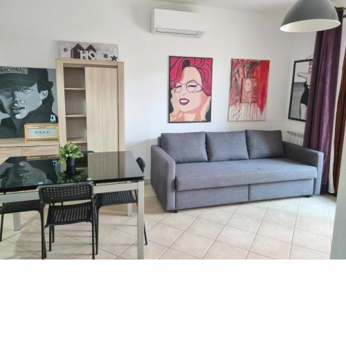 ValeValeHome - fully equipped kitchen, reserved parking, big garden
