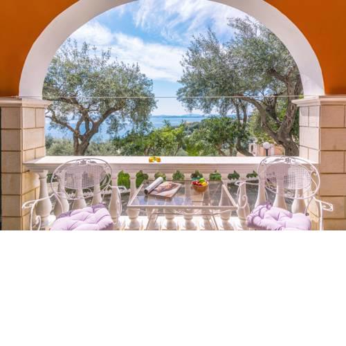 Vallias Seaview Apartments