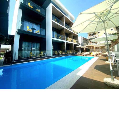 Valmar Hotel