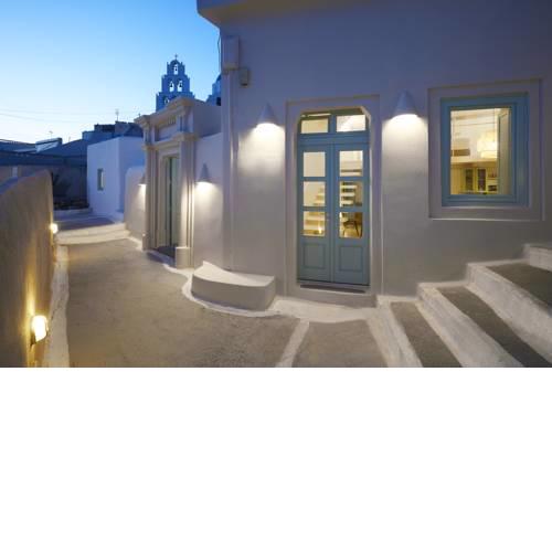 Valsamo Suites