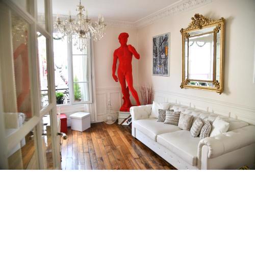 Van Gogh's Apartment - Montmartre