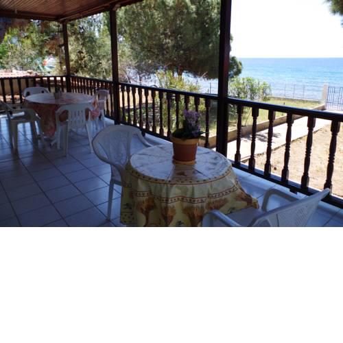 Vasiliki΄s Beach House
