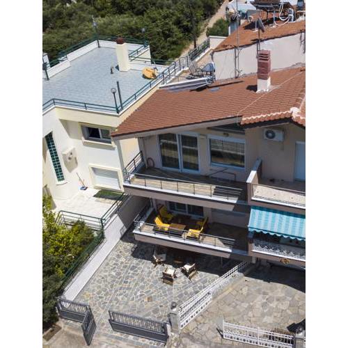 Vasilis Apartments