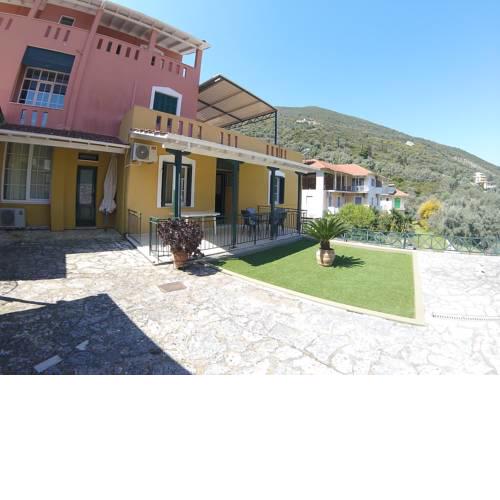 Vasilis House