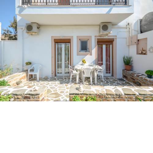 Vaso's apartment in Naxos town