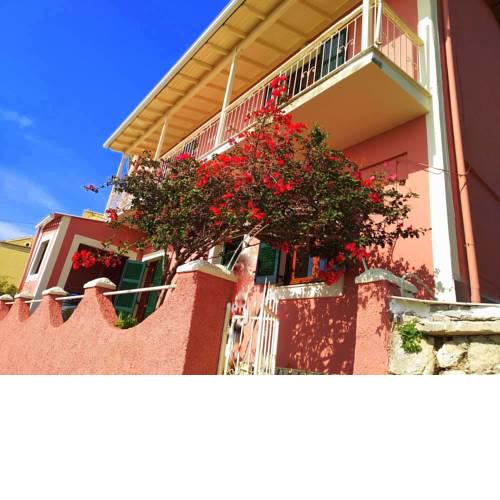 Vassilis Village House