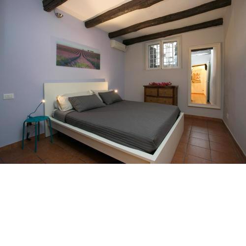 VaticanHouse