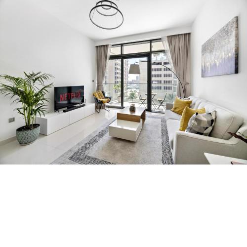 VayK - Beautiful One Bedroom with Private Beach Access