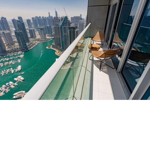 VayK - Elegant One Bedroom in Marina near Beach with Fendi Furnishing