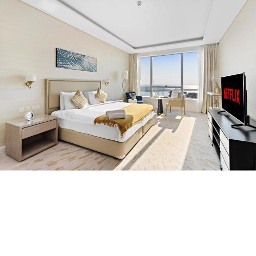 VayK - Luxury Studio with Incredible Views