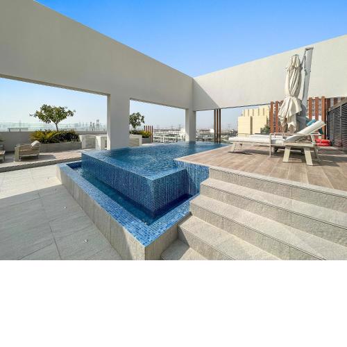 VayK - Modern Two Bedroom with Private Plunge Pool