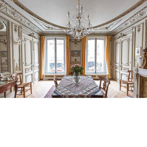 Veeve - Classical Features in the 9th