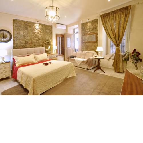 Venetian Suites Mitropoli Corfu Old Town