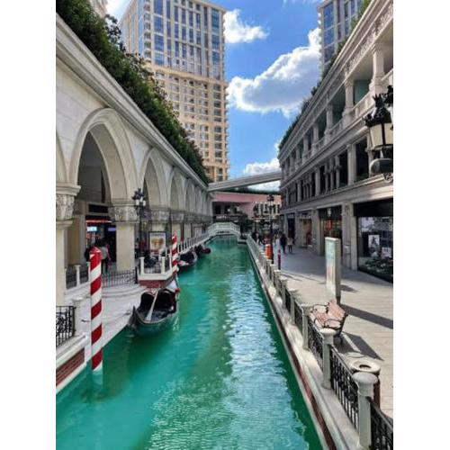 Venezia Mega Outlet,shopping mall,Istanbul,luxury with view