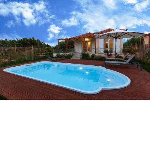 Venus, stylish villa with pool 2min to the beach