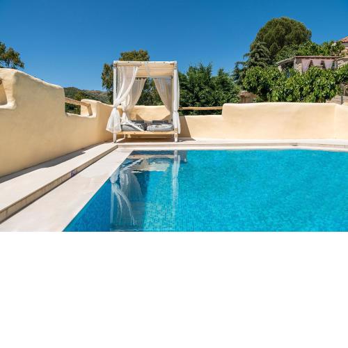 Verekinthos Villa, a Fine Country Retreat