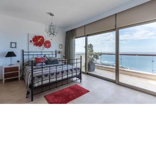 Vertical Villa: luxury, sea views & private SPA