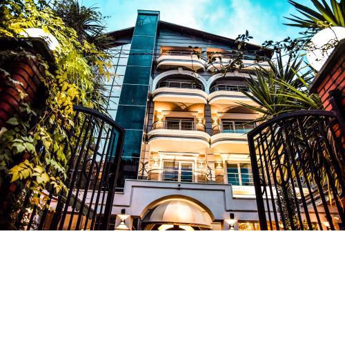 VH Broadway Tirana Hotel