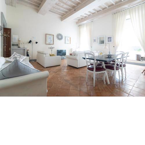 Via Dei Cartari Luxury Appartament