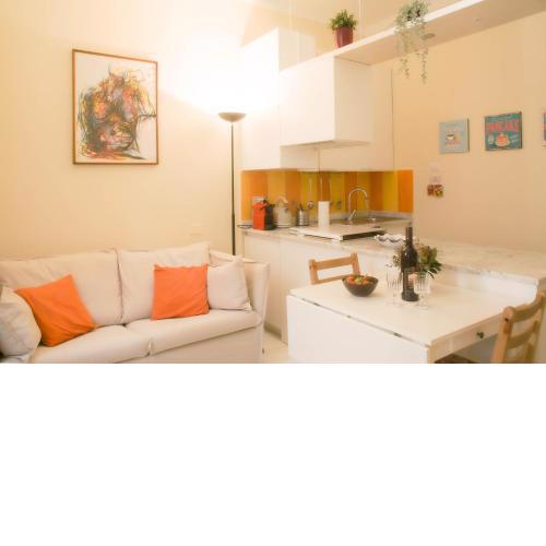 via Farini - Beautiful one bedroom apartment - Central