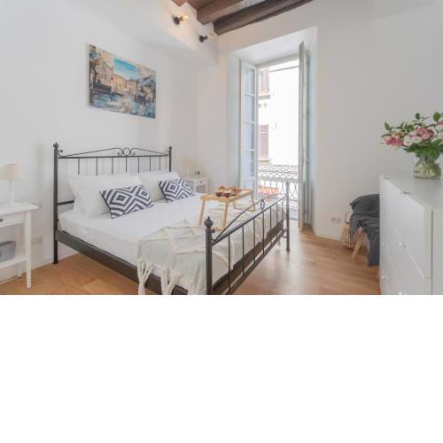 Via Indipendenza 45 by Rent All Como