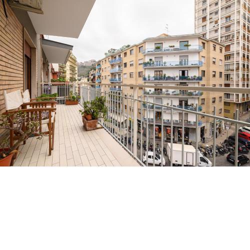 Via Ruiz 69 apartment