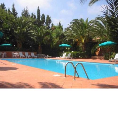 Vibrant apartment in Sant'irene-Torre Vecchia with pool