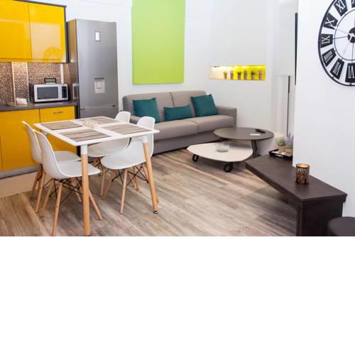 Vibrant flat for 4 people in Nea Smyrni