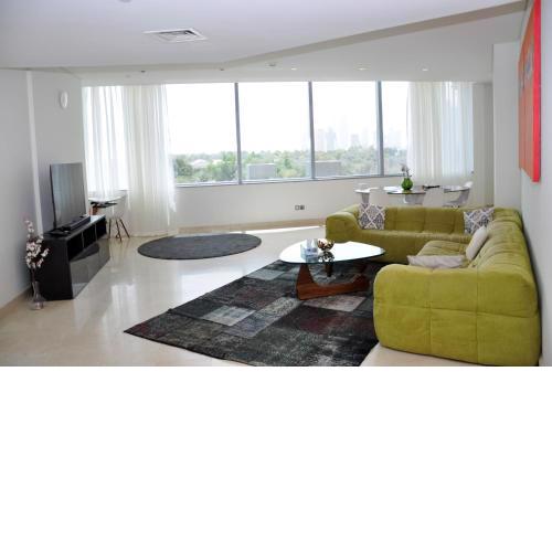 Vibrant two bedrooma Sky Gardens difc