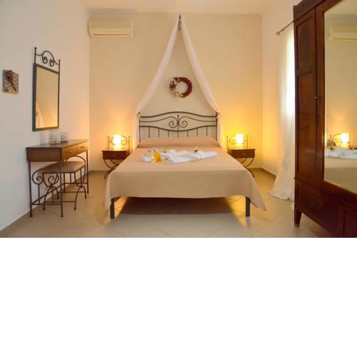 Vichou rooms