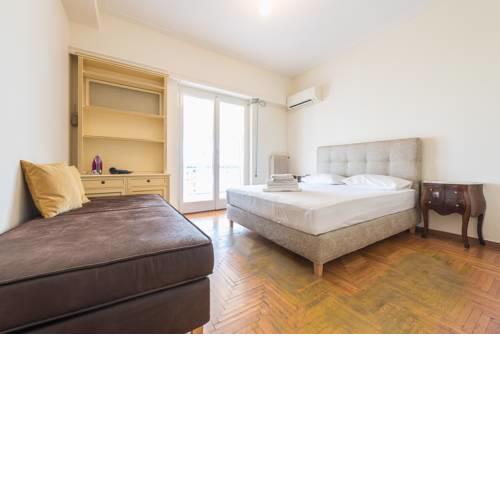 Victoria Capitan Apartments
