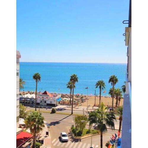 Victoria luxury beachfront apartment in Benalmadena Costa