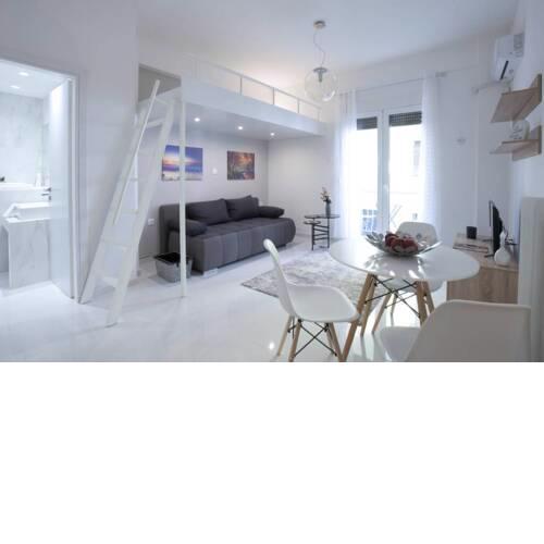 Victoria Sq., A cozy and stylish apartment