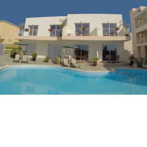Victoria Suites