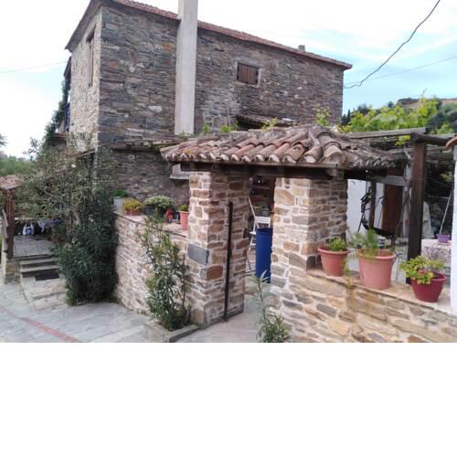 Victoria's House