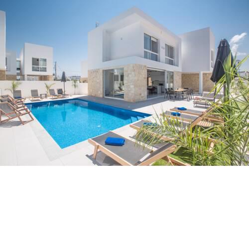 Vie Bleu Holiday Villas