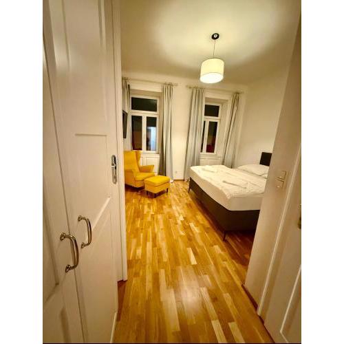 Vienna Central Apartment Contactless Check IN