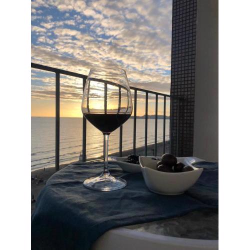 viki sea view apartment