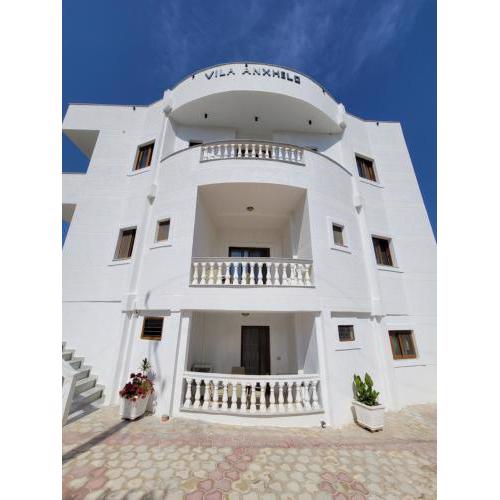 Vila Anxhelo